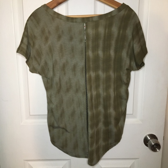 Green tie-dyed grunge hippie tee shirt with pocket - Picture 4 of 4